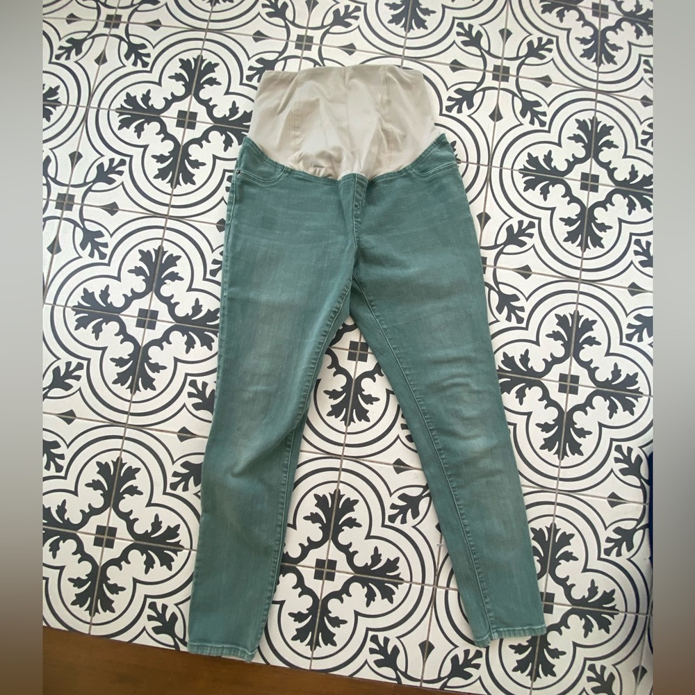 Green stretch skinny pants
